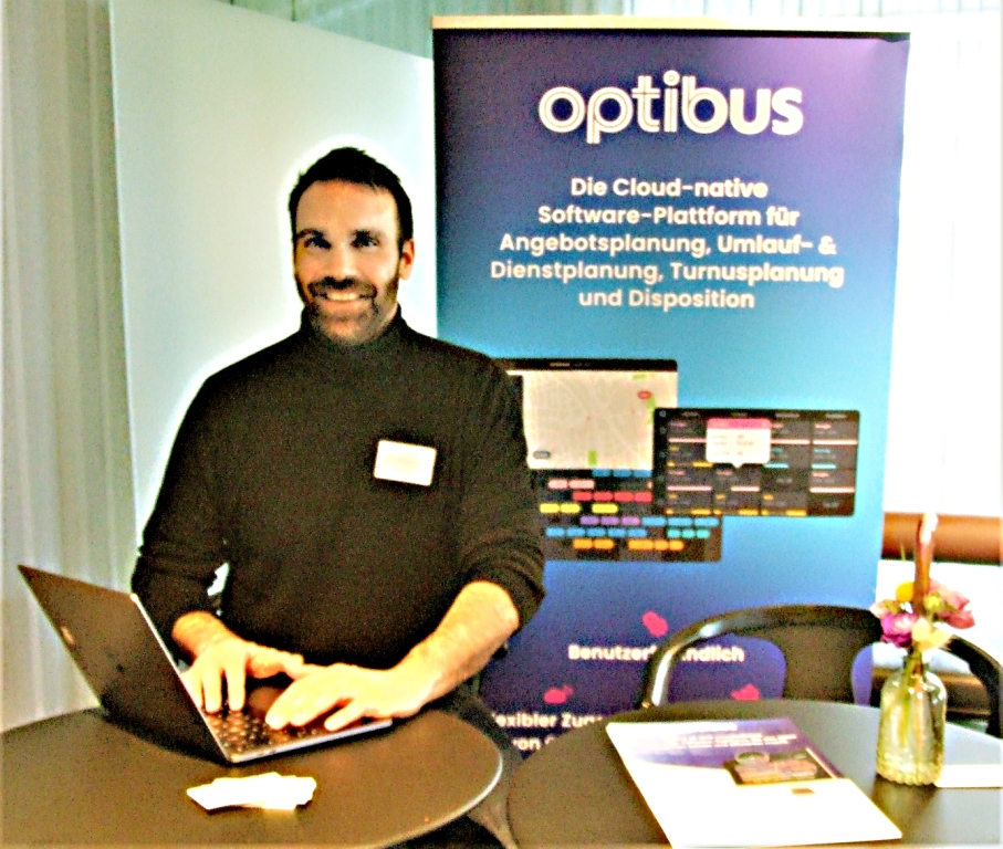 Charel Feiereisen, Direktor bei optibus, präsentierte die dort entwickelte Optimierungs-Software-Plattform für den ÖPNV.