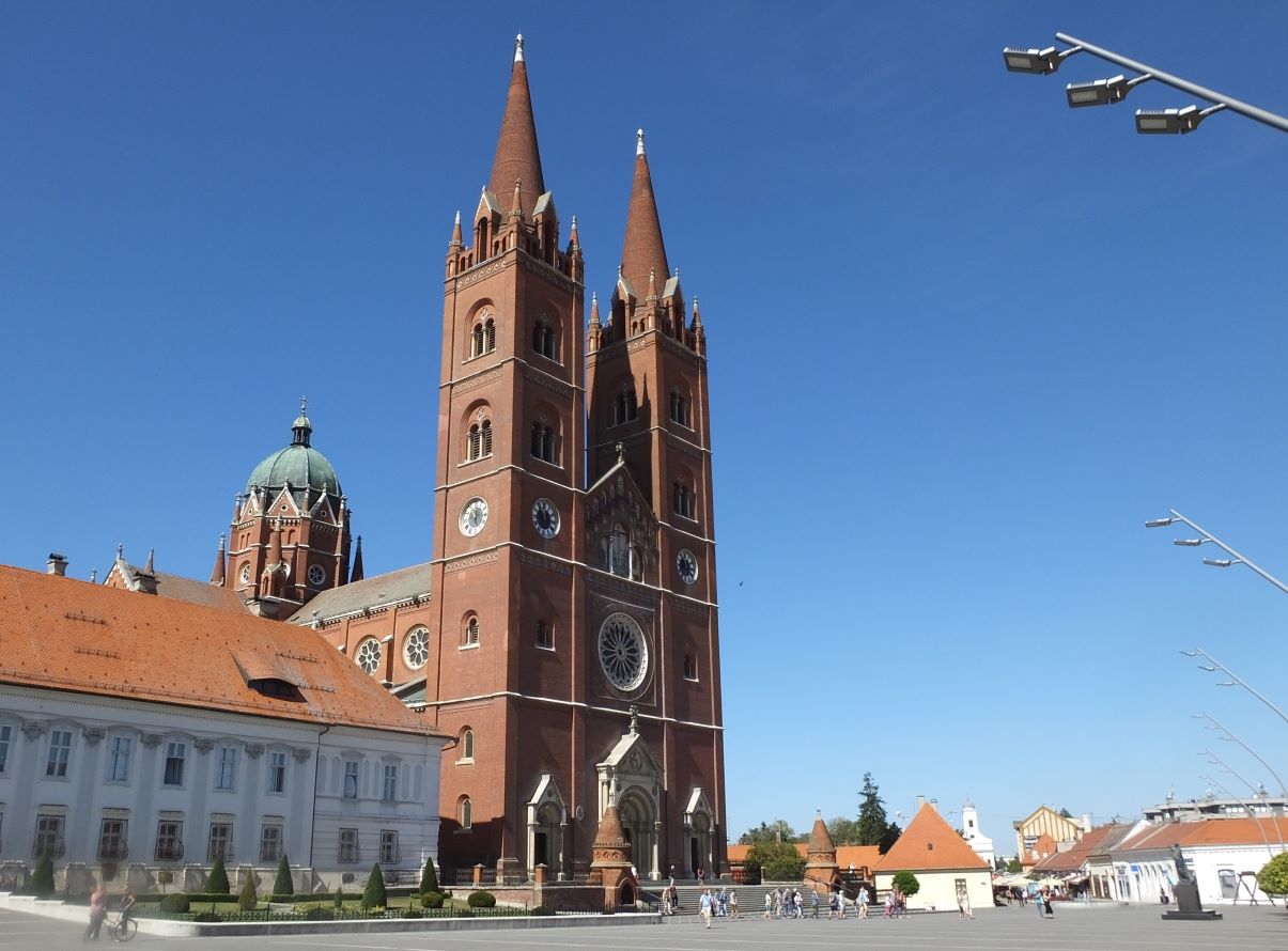 Die Kathedrale zu Dakovo – eine der größten in Südosteuropa